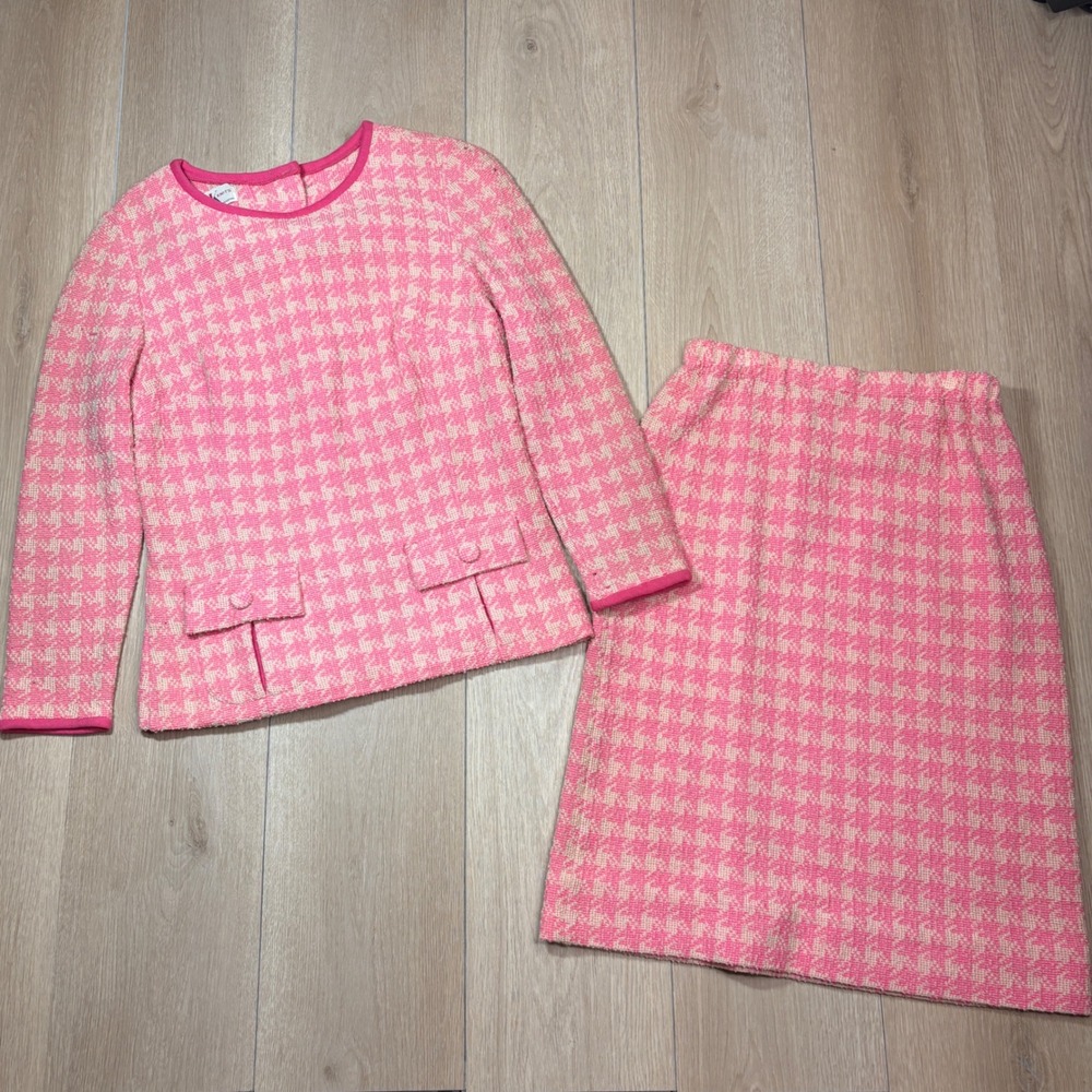 Vintage R&K Knits Pink White Houndstooth Skirt Set Button Back Top Pencil Skirt